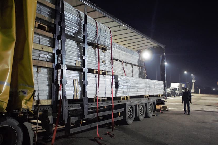 wholesale truck image