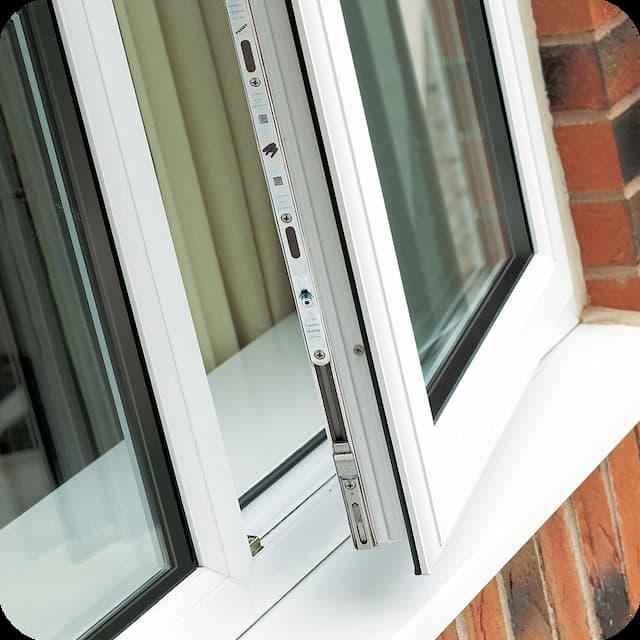 Roto hardware – windows and balcony doors